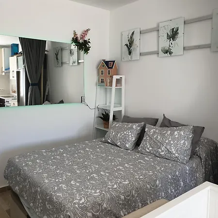 Apartamento Calterr - Loft Con Terraza Privada, Wifi, Recien Reformado